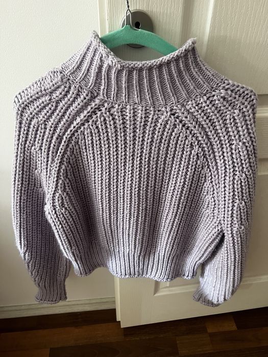 Pulover HM mov deschis