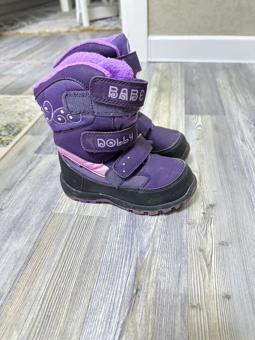 Продается детские сапоги