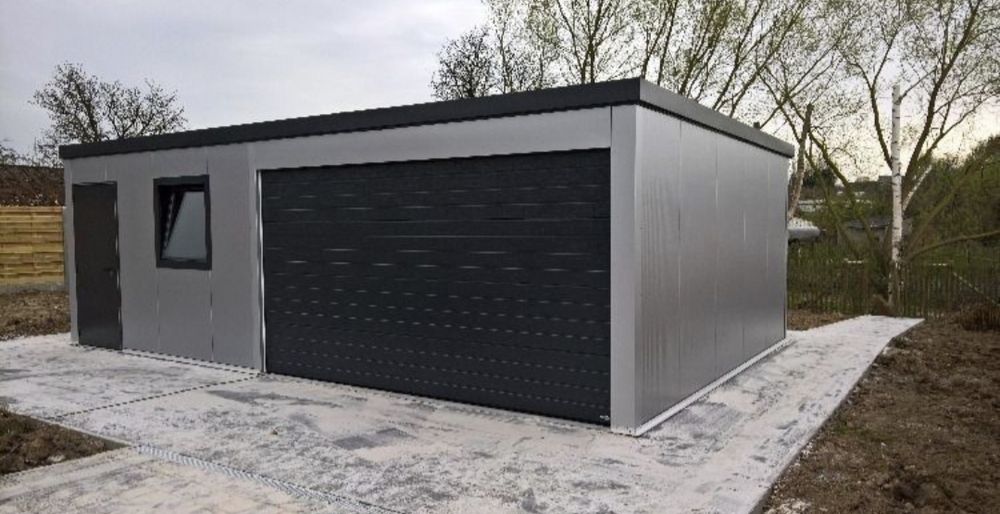 Garaje pe structuri metalice