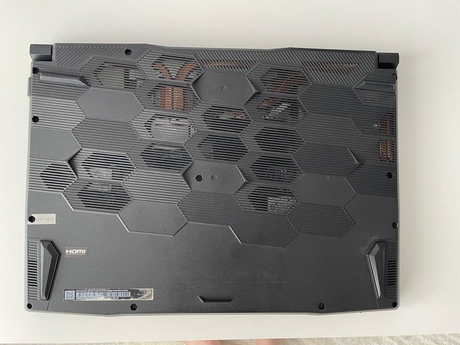 Laptop Gaming MSI Katana GF66