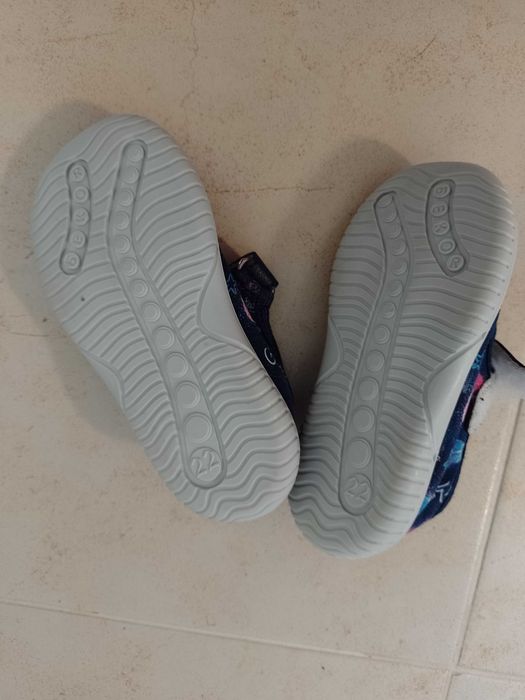 Бебешки пантофи, маратонки, ботушки 21-22 номер, боти 17 номер