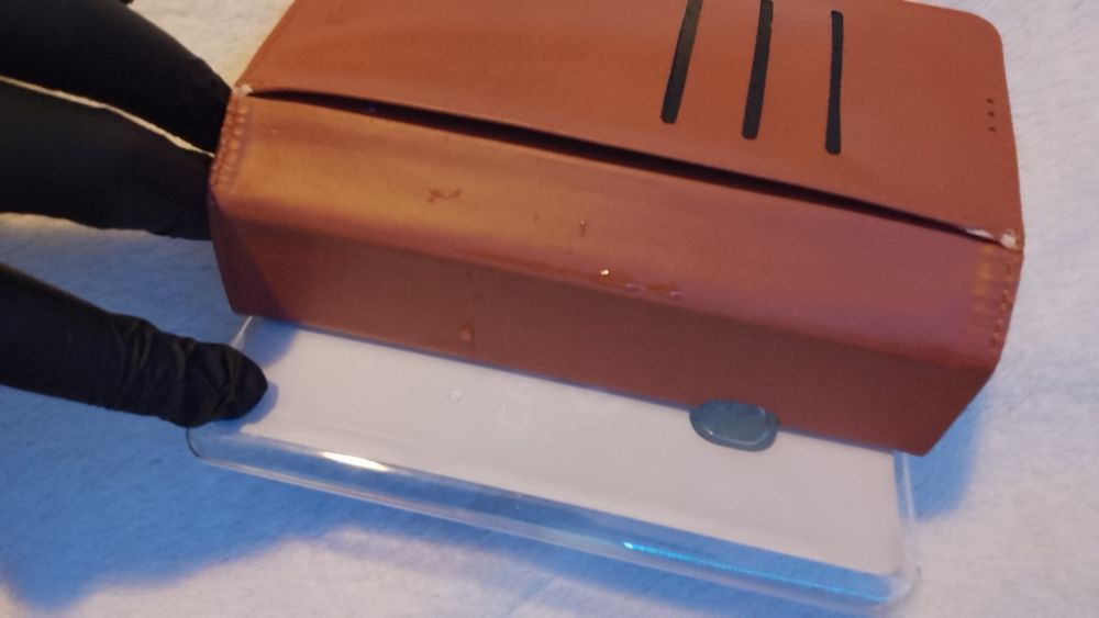 Husa telfon celly wally pentru a21s sau alte telefoane. Asemănătoare