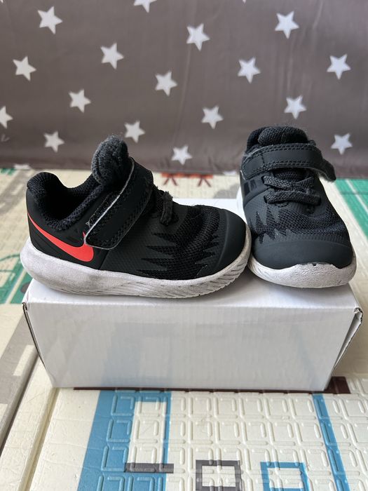 Маратонки Nike (сиви)