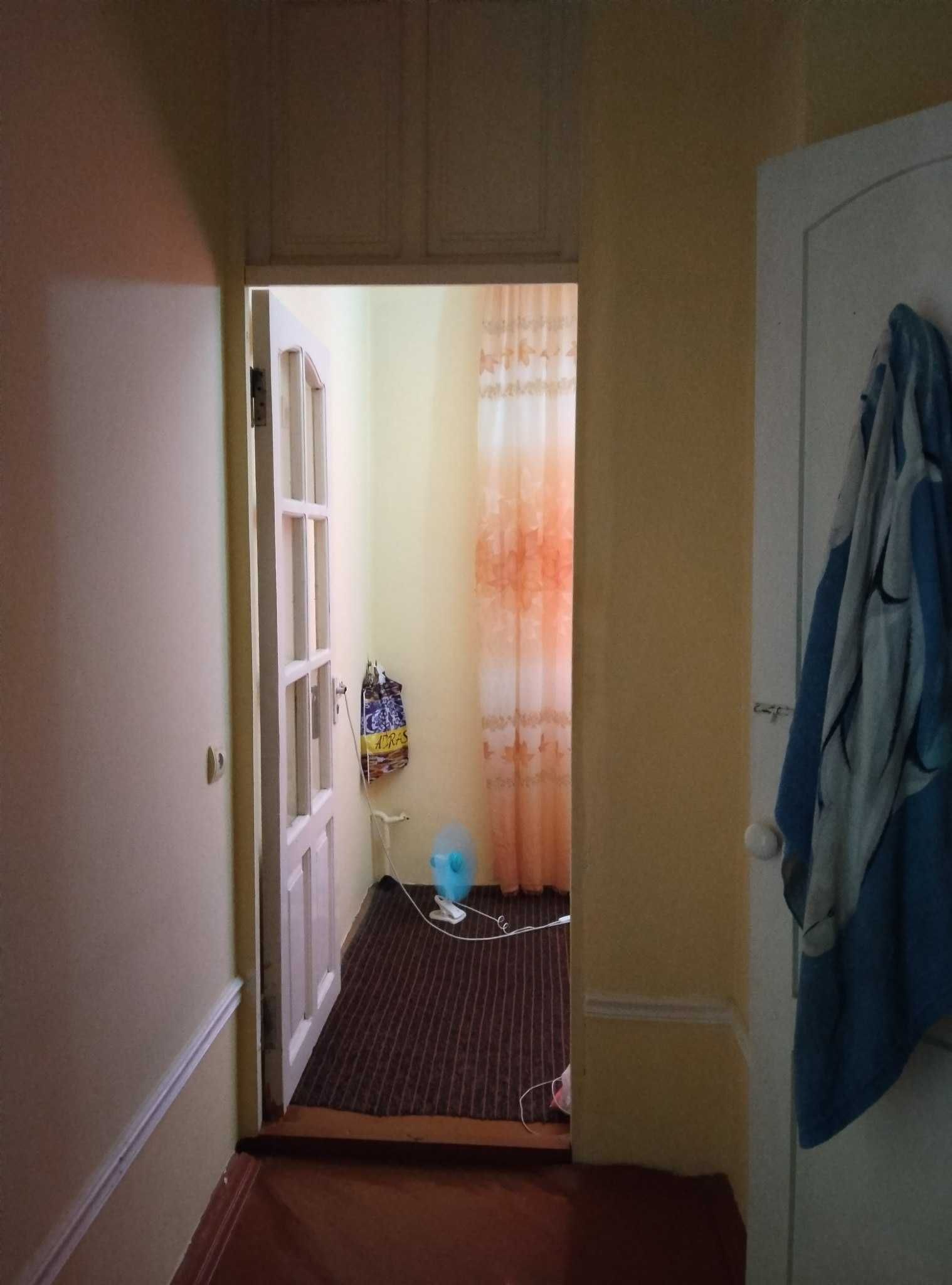 5 mavzeda kvartira sotiladi