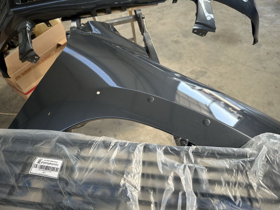 Aparator frontal dreapta toyota rav4