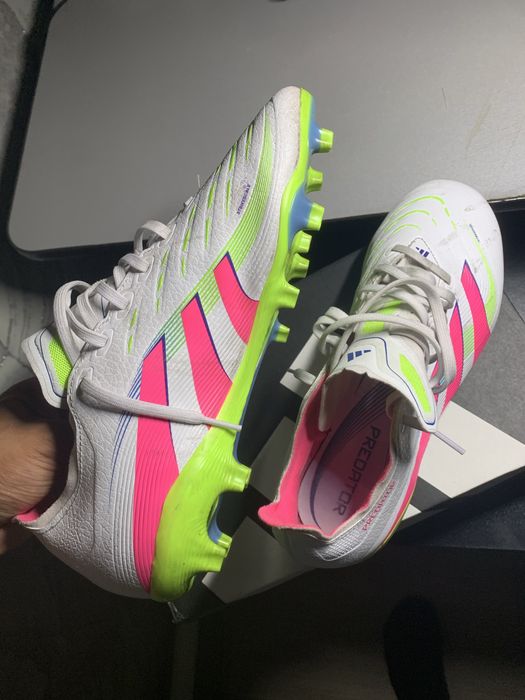 Футбольные бутсы Adidas Predator, 42 размер