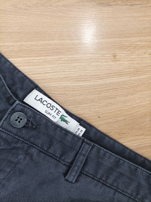 Pantaloni eleganți Lacoste