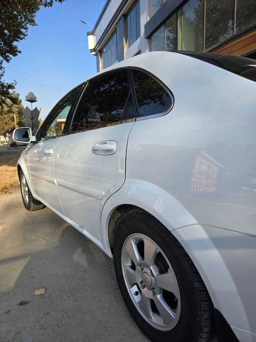 Lacetti gentra sotiladi
2019-yil probeg:121 000, toza,