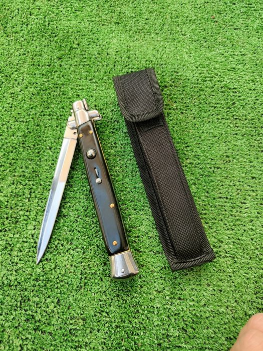 Briceag Italian cu buton automat , briceag Vânătoare / pescuit