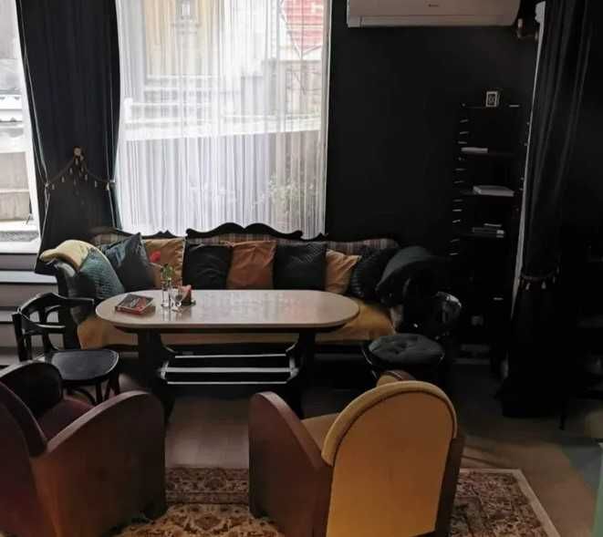 Дава се под наем Четиристаен апартамент в Пловдив, Център - 99 кв.м за 229.5 € - Снимка #2