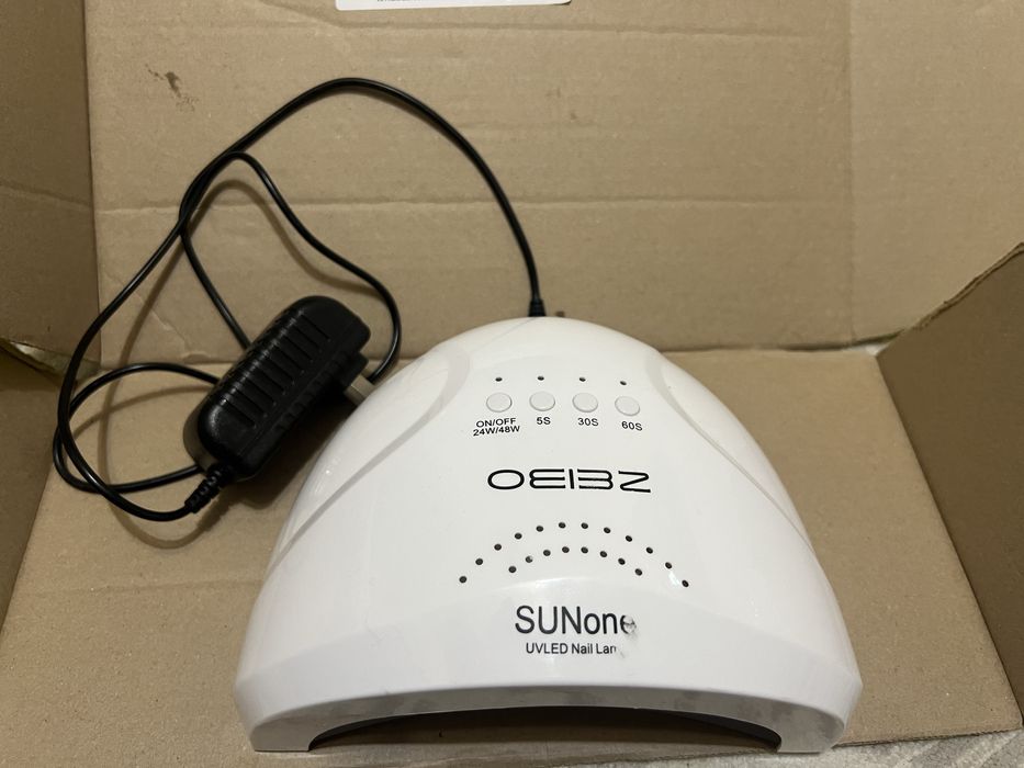 Продам лампу для маникюра