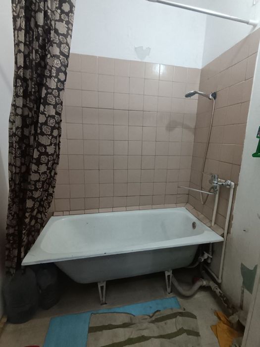 1-xonali uy ijaraga beriladi.