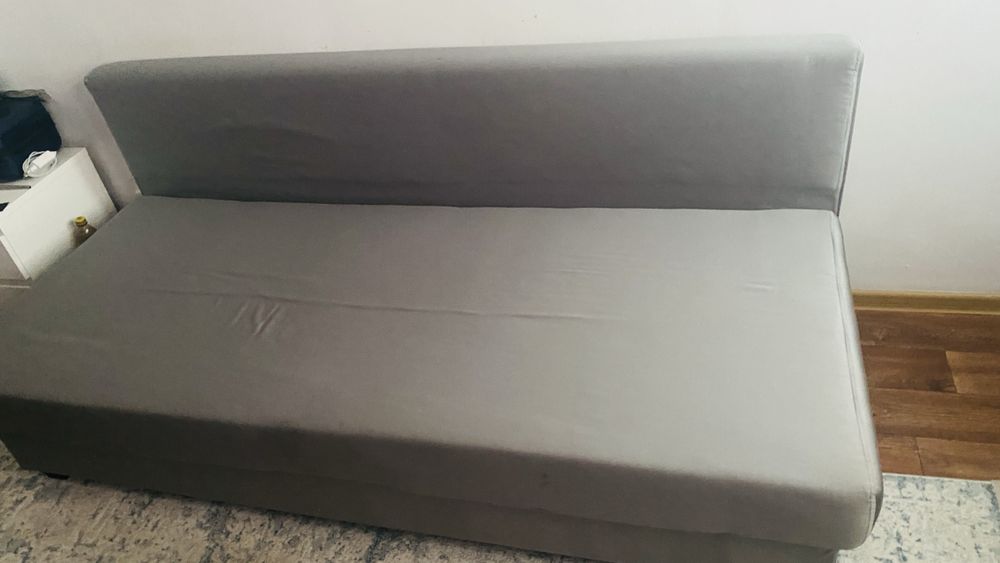 Продам диван в отличном состоянии