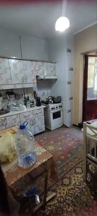 3-комнатная квартира в Юнусабаде-19, удачный 2-й этаж, хороший вариант