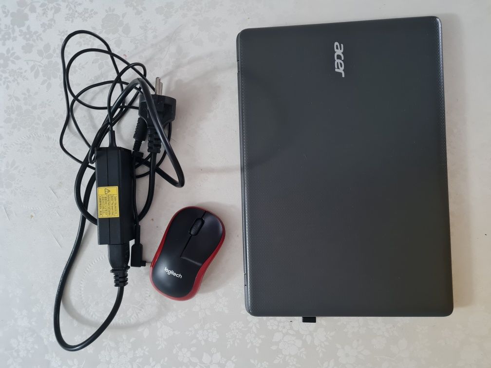 Продам нетбук ACER aspire one cloudbook 11