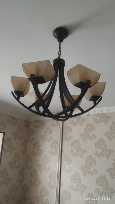 Кованая Люстра хорошего качества