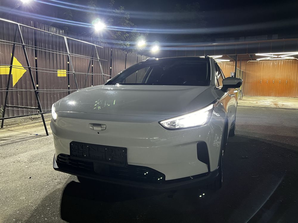 Geely Geometry C (550km) Сотилади