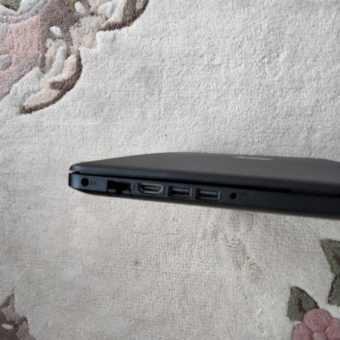 Laptop HP 15-db1048nq