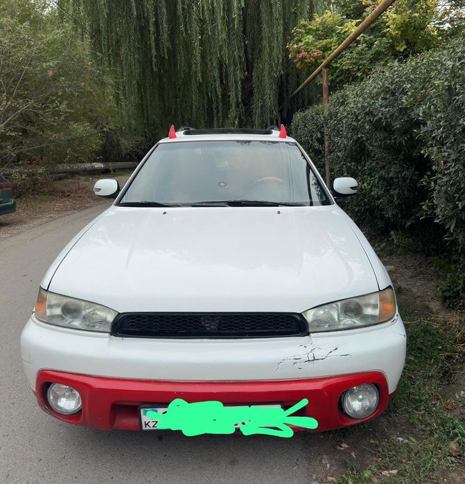 Subaru Legacy ,в отличном состоянии,небольшие погрешности по кузову