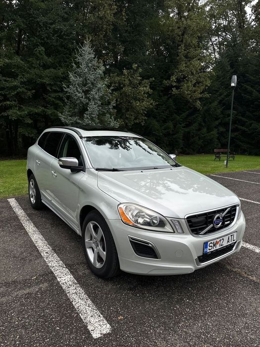 Volvo XC 60 VOLVO XC60 2010 R-DESIGN Motor 2.4 D5 205 cai