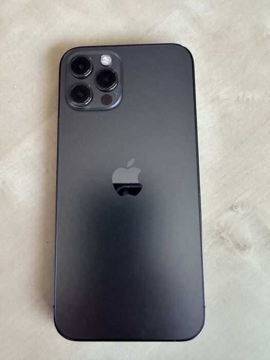 iPhone 12 Pro, 128 GB.
