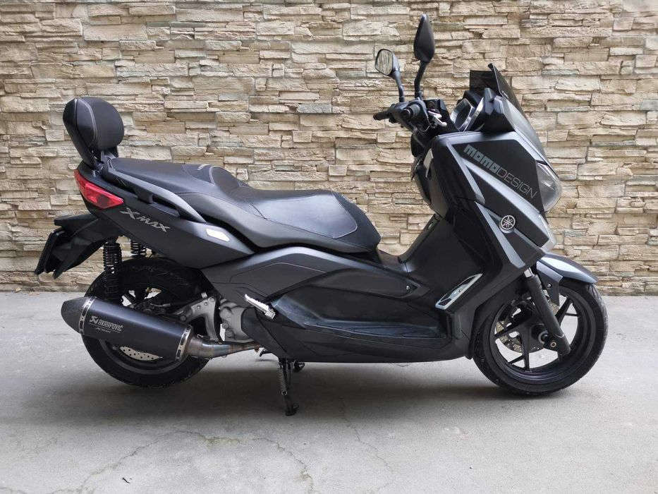 Yamaha X-max 250R MOMO DESIGN