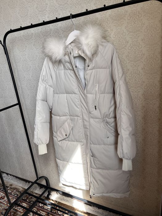 Куртка бежевая