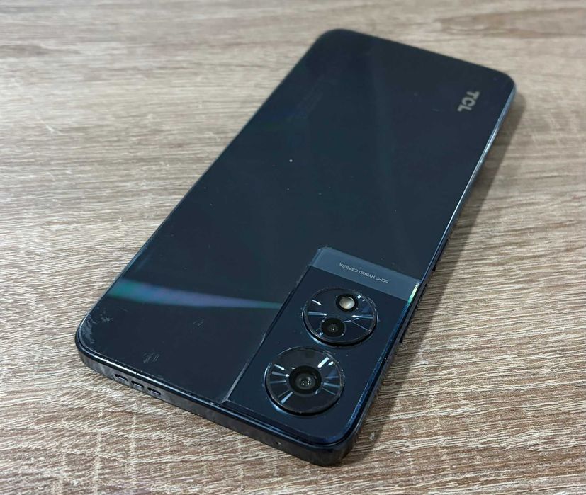 TCL 505 128GB 4GB RAM