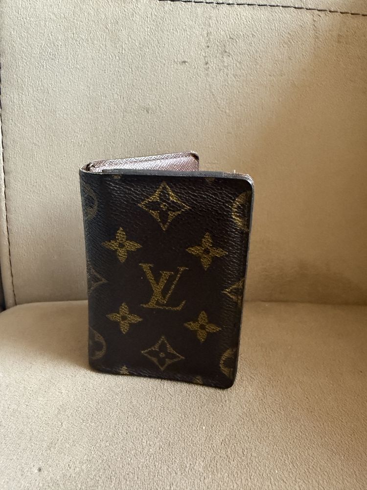 Оригинален портфейл на louis vuitton!