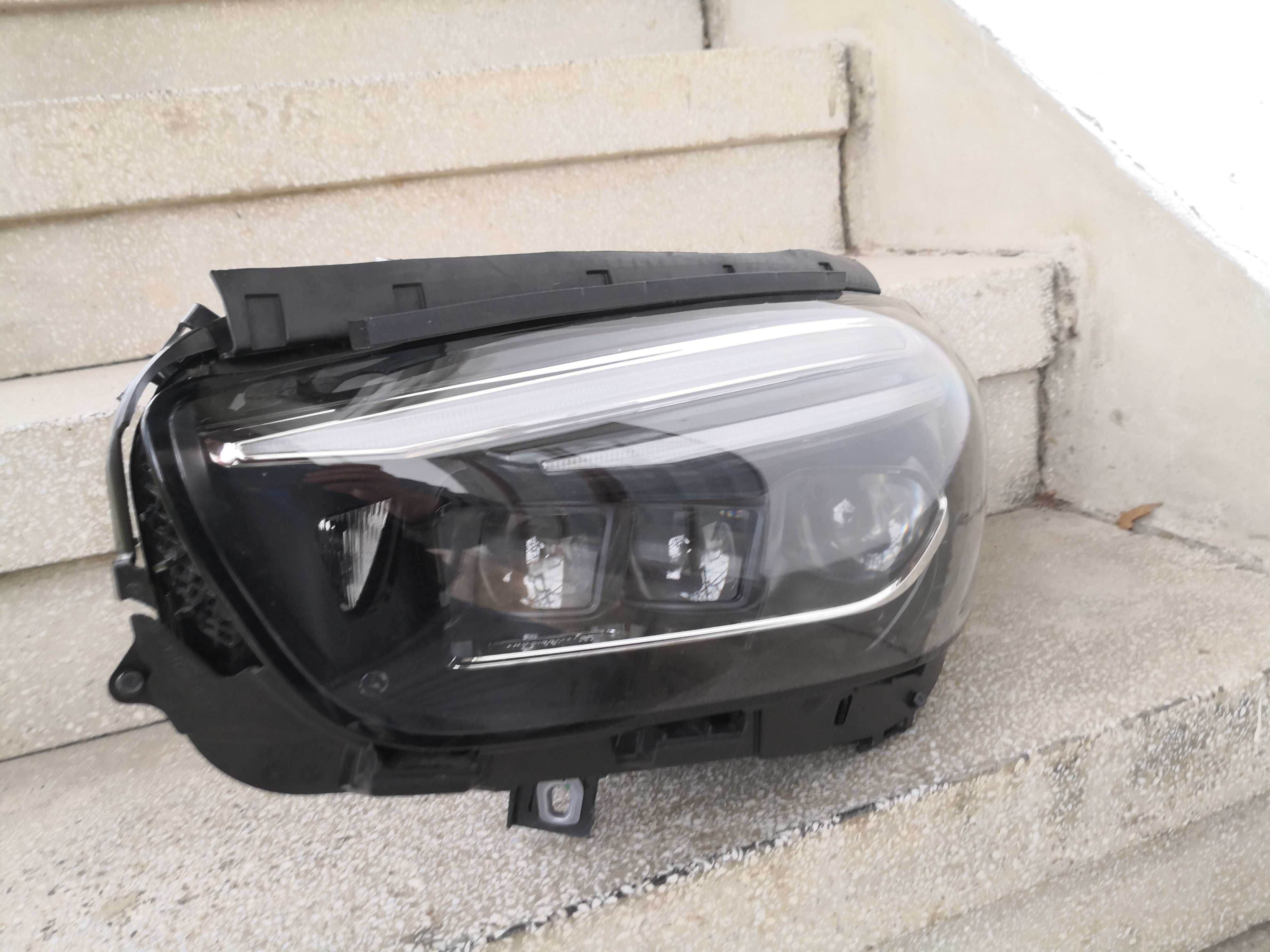 Фар Mercedes W247 B-Classa MULTIBEAM LED ляв/Фар Мерцедес Б класа W247