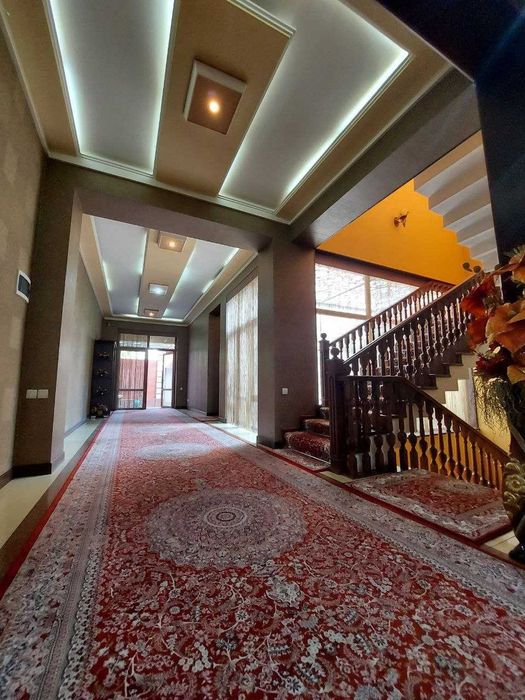 В аренду дом ( Офис , Дет сад ) ул Саломатина