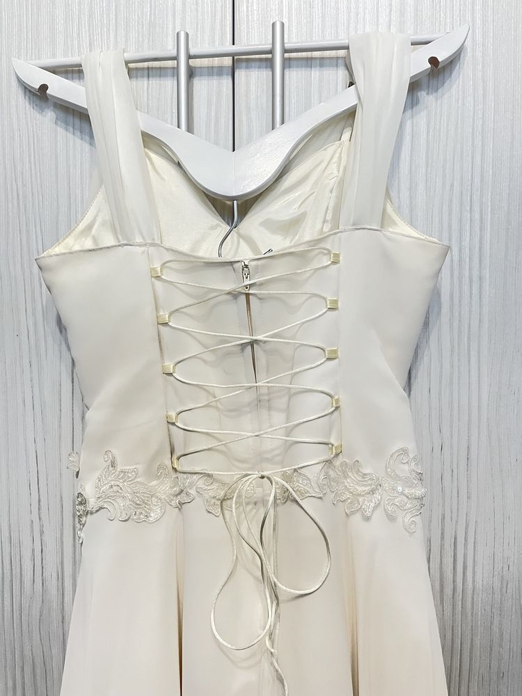 Vand rochie de mireasa A line