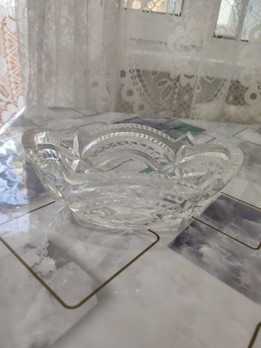 Вазочки две штуки