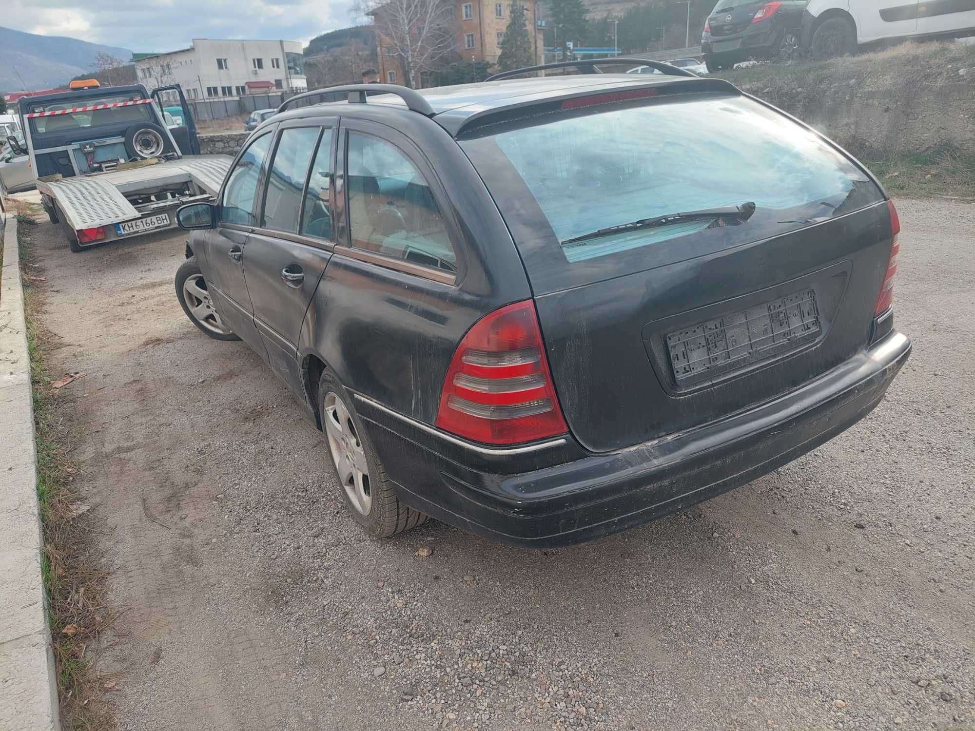 Mercedes-Benz C 270 2.7 cdi , Мерцедес Ц270 на части!
Юни 2003