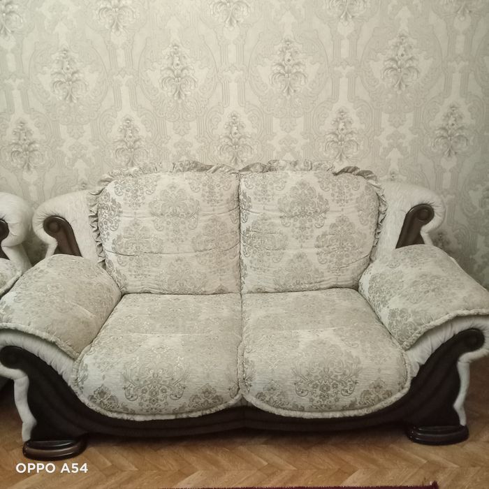 Продам диван раскладной с креслом