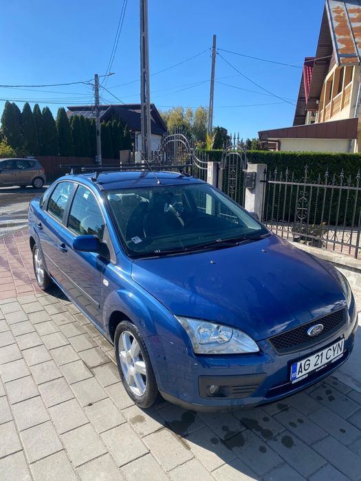 Vând Ford focus 2 1.6 benzina 99.999km 2008