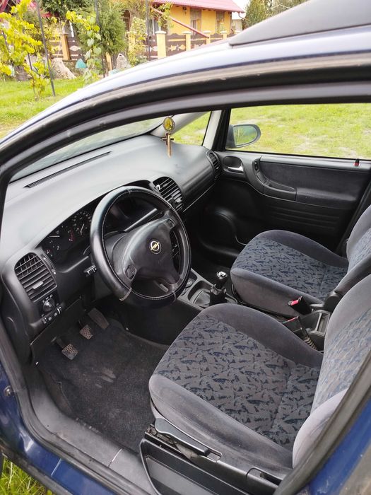 Opel zamfira an 2000