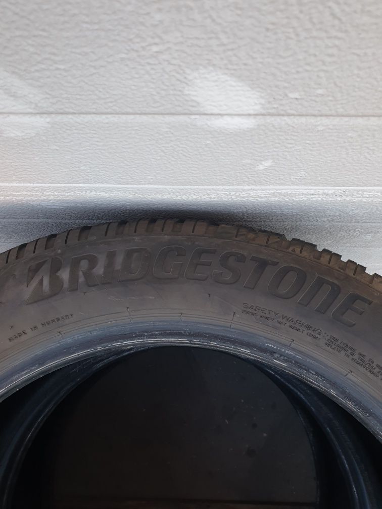 Зимни гуми 2 броя BRIDGESTONE Blizzak LM005 245 50 R19 дот 1823