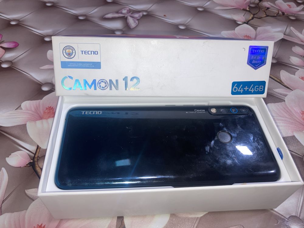 Tecno Camon 12 с каробкой есть документ хорошо работает я продаю телеф