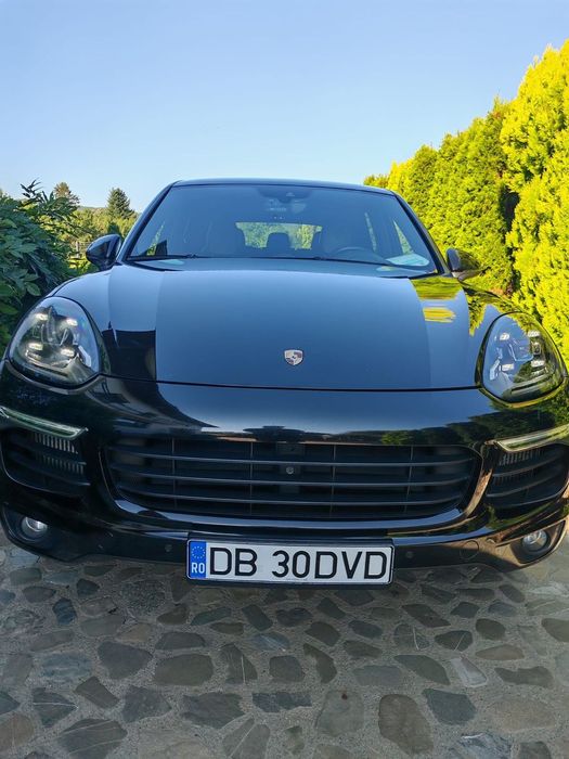 Porsche Cayenne Porsche Cayenne Facelift Platinum Edition/Sport Plus