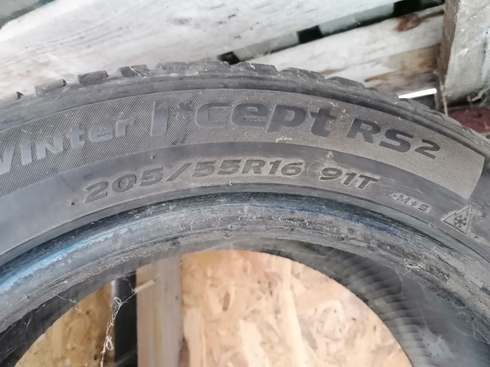 Anvelope iarnă Hankook 205/55/16