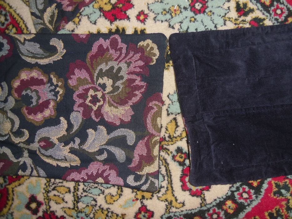 set 4fete perinita ,model in tesatura