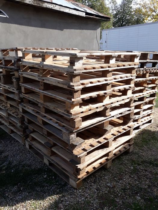 Paleți solzi 120×120 pătrat preț.30 lei.