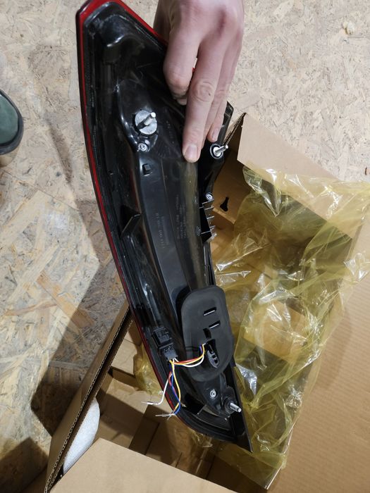 Динамични Стопове за audi q5 2008÷2015г