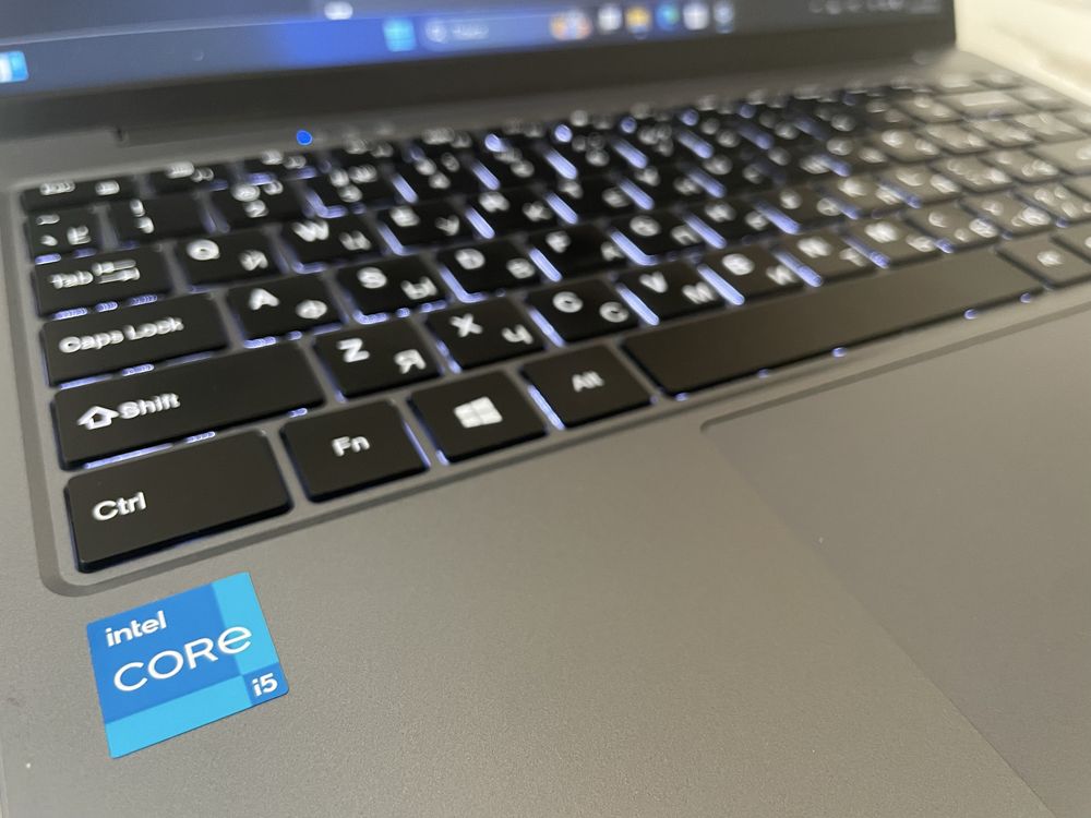 Сумка+Core i5-10-поколение Шустрый быстрый для работы и учебы