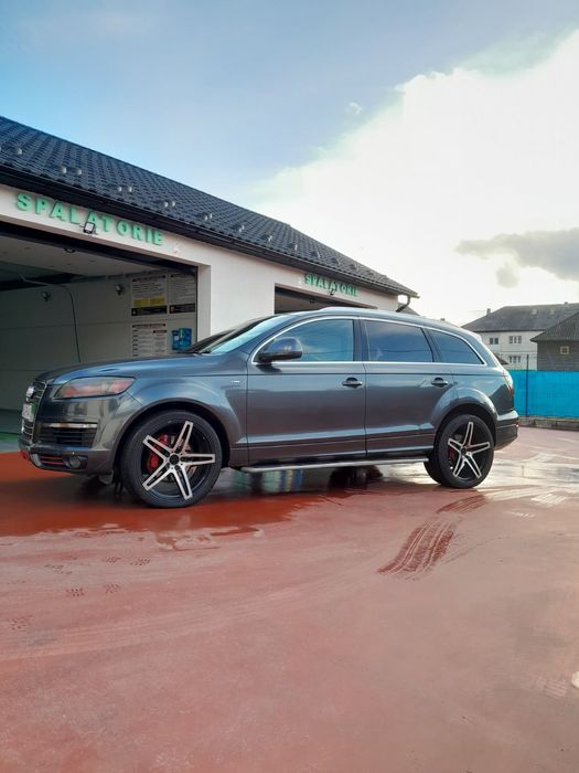 Audi q7 volan drapta