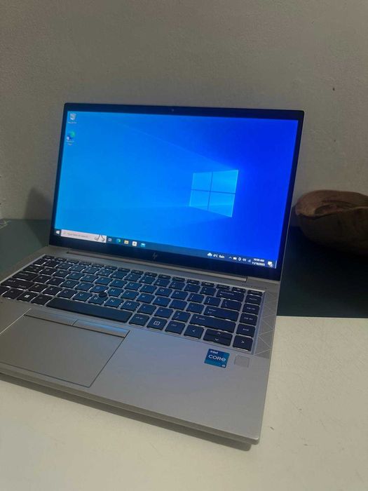 ~WOW~ Hp EliteBook 840 G8 i5-1145G7 16gb ram SSD 256 Full HD IMPECABIL