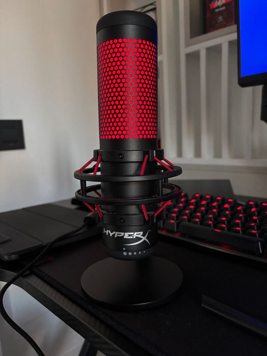 Microfon HyperX QuadCast CA NOU
