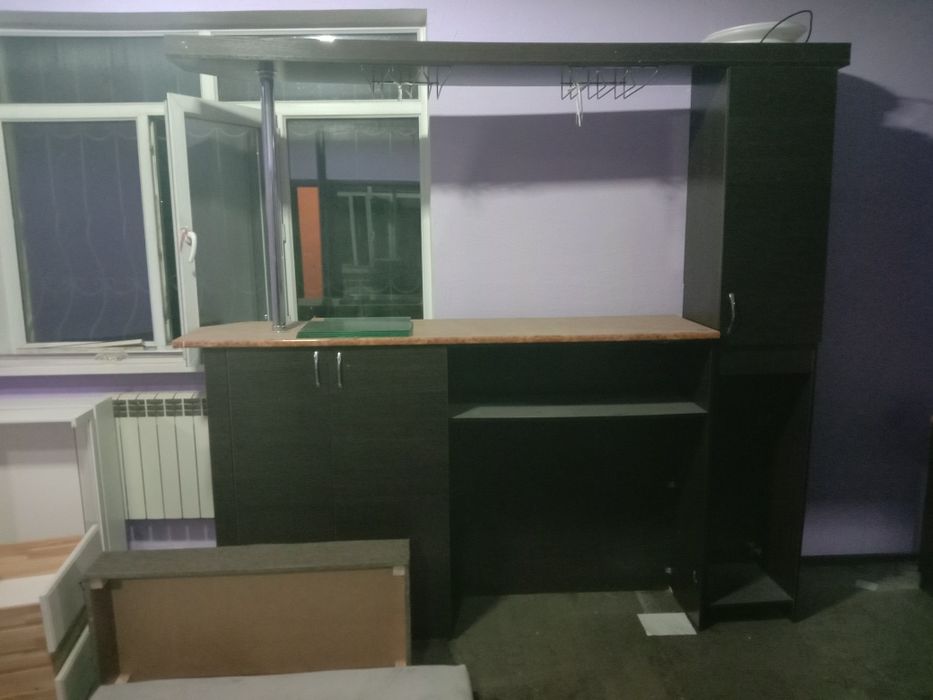 Продам барные стойки срочно