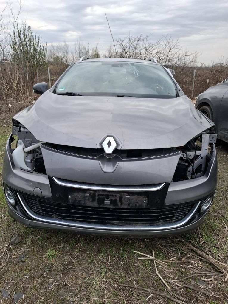 Dezmembrez Renault Megane 3